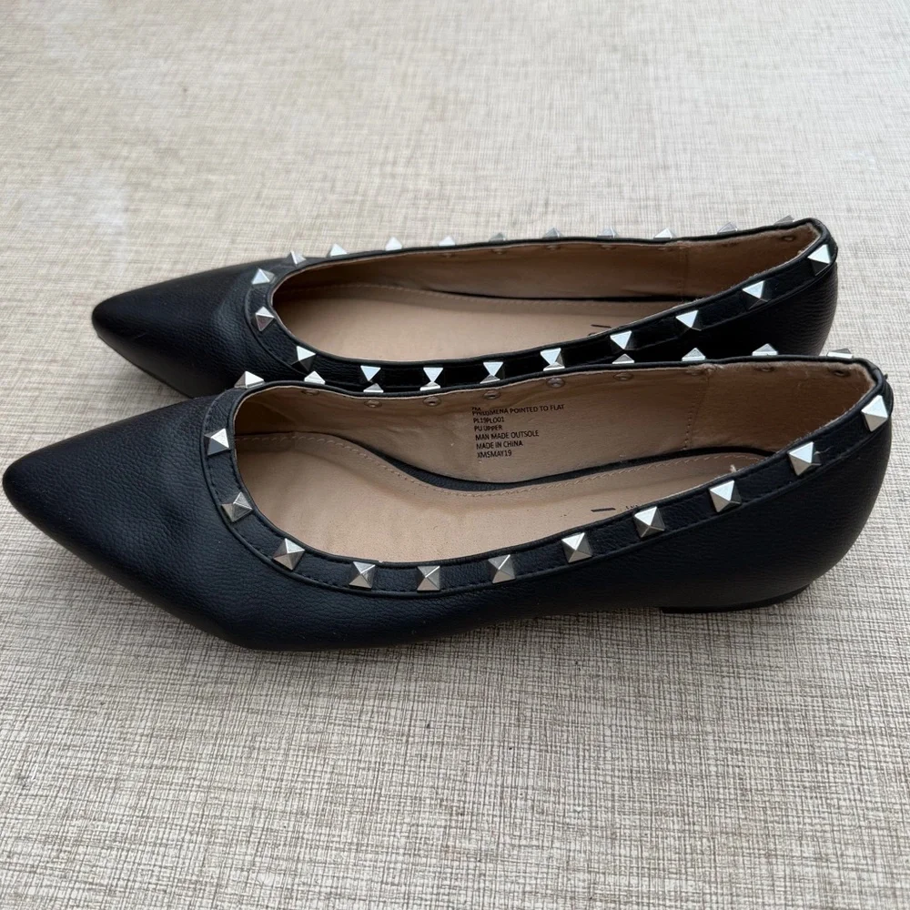 Portland boot company Studded Flats Women 7 Black‎ Pointed Toe
